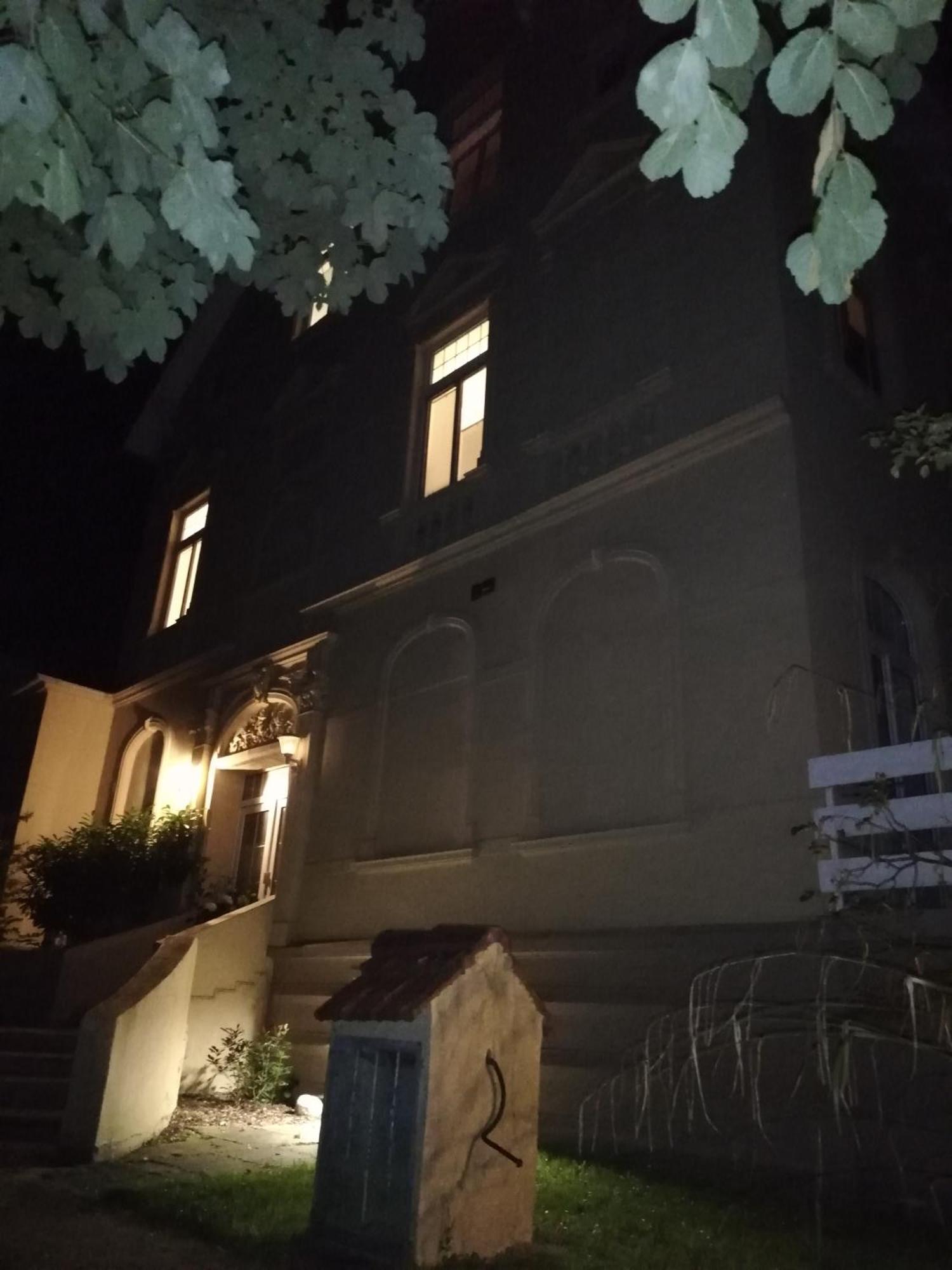 Emily'S Deichbude In Einer Historischen Villa In Dornumersiel Luaran gambar