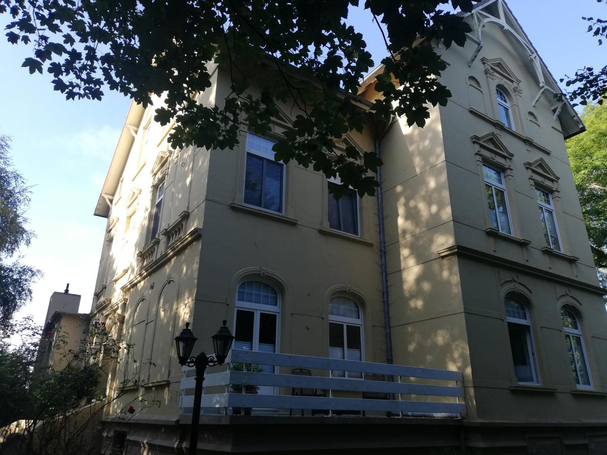 Emily'S Deichbude In Einer Historischen Villa In Dornumersiel Luaran gambar